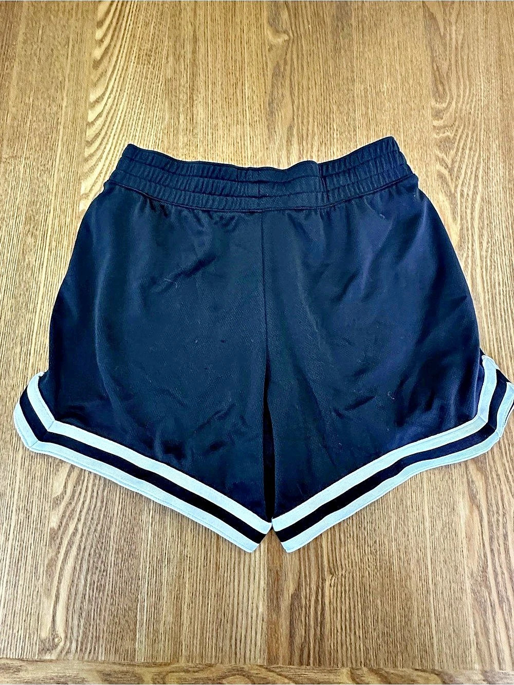 DSG Girls Athletic Shorts in Black & White Size Large Like New